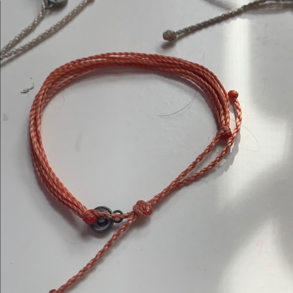 VARIETY OF PURA VIDA BRACELETS - Picture 3 of 9